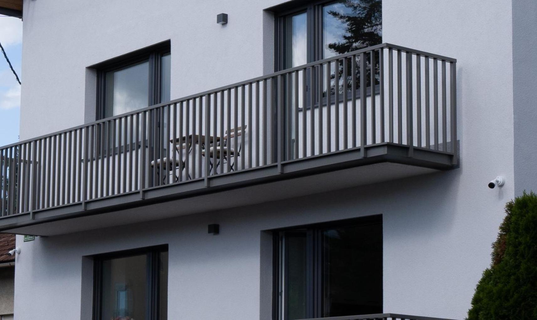 Residence Black&White Λιουμπλιάνα Εξωτερικό φωτογραφία