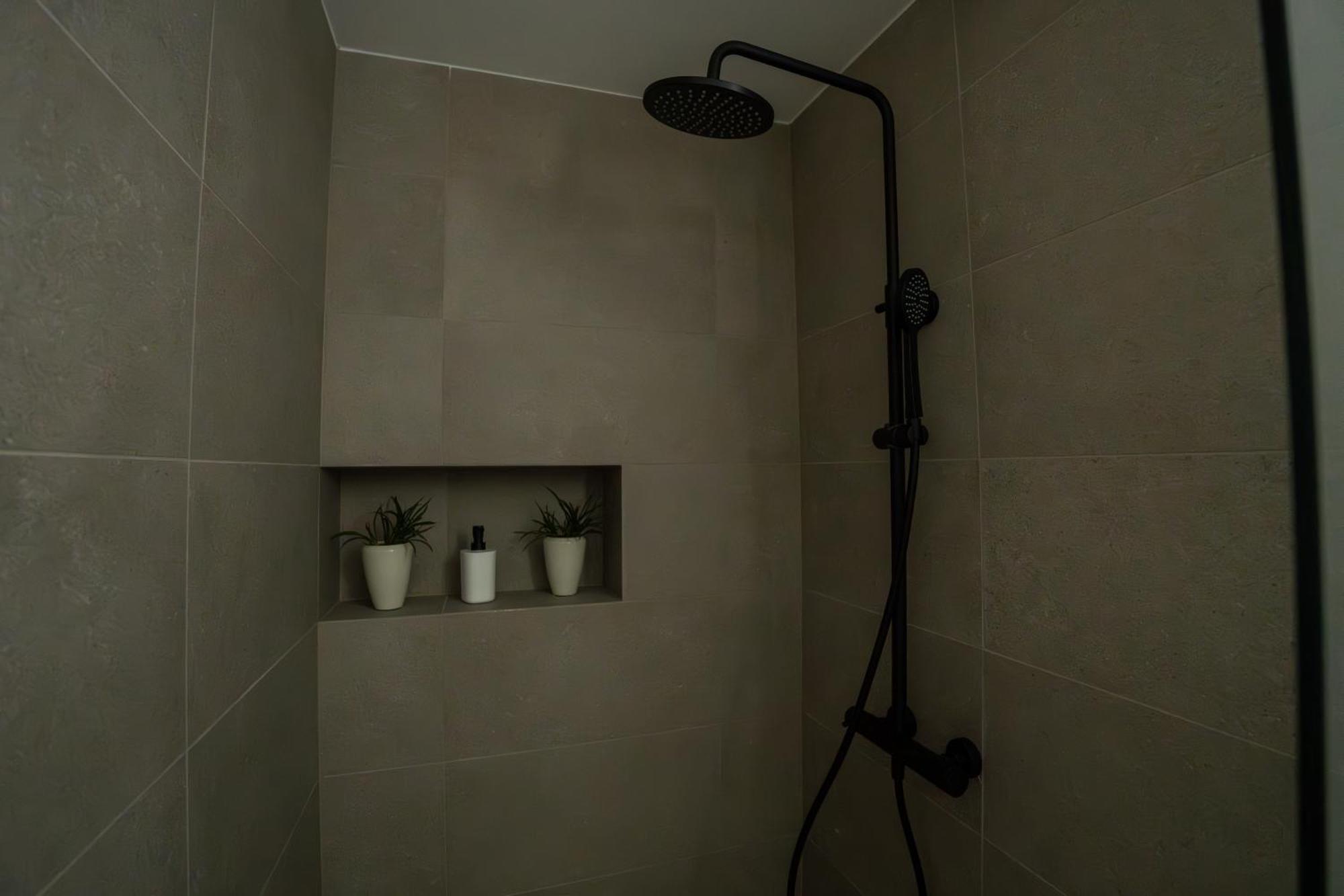 Residence Black&White Λιουμπλιάνα Εξωτερικό φωτογραφία