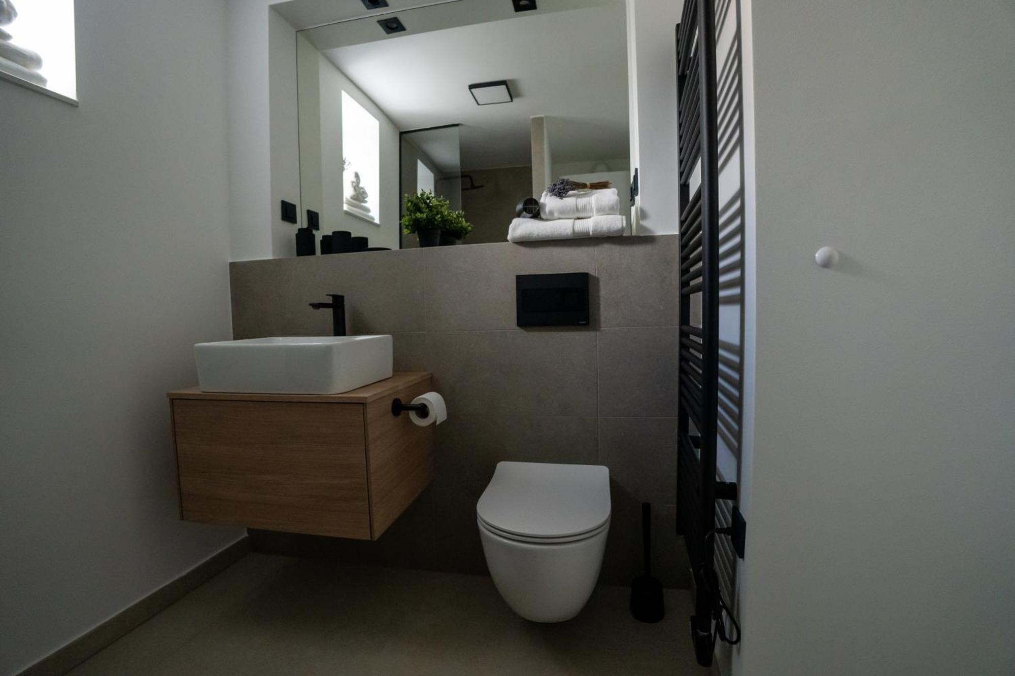 Residence Black&White Λιουμπλιάνα Δωμάτιο φωτογραφία